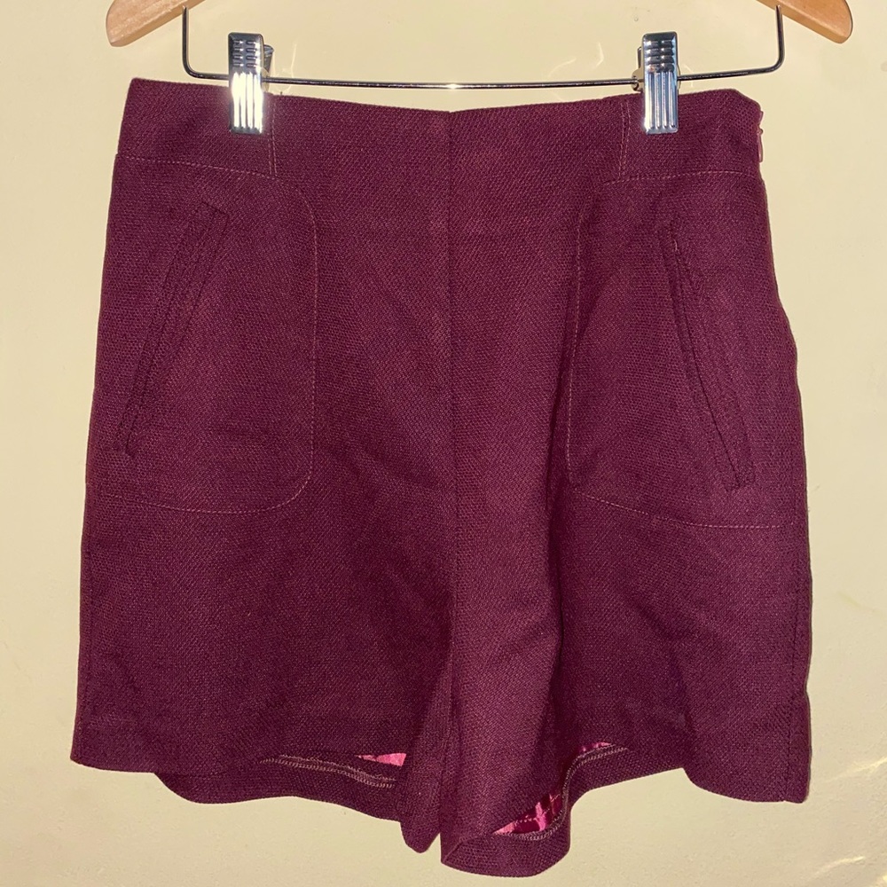 Wine color Skirt short